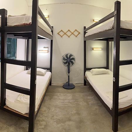 Hostel Bunk 15 Hiriketiya Dickwella Zewnętrze zdjęcie