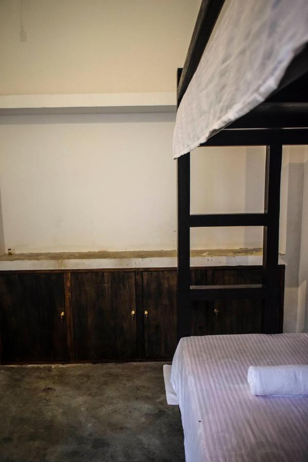 Hostel Bunk 15 Hiriketiya Dickwella Zewnętrze zdjęcie